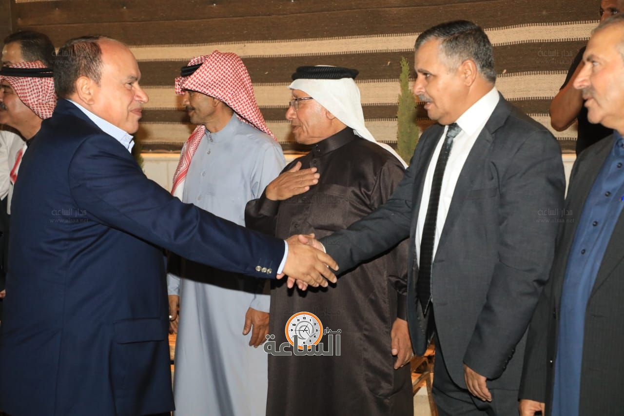 Madar Al-Saa Images 0.9917627588348209