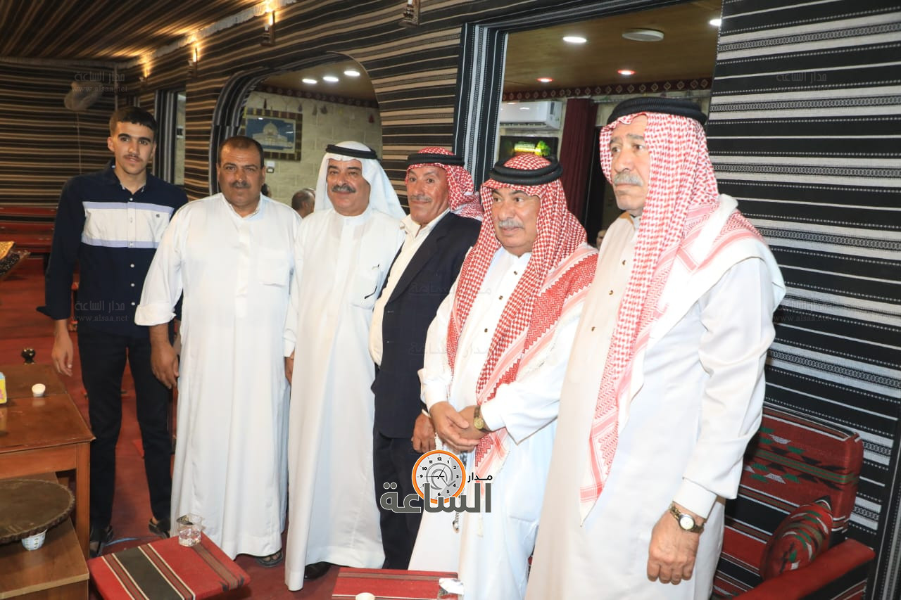 Madar Al-Saa Images 0.5482934603788917