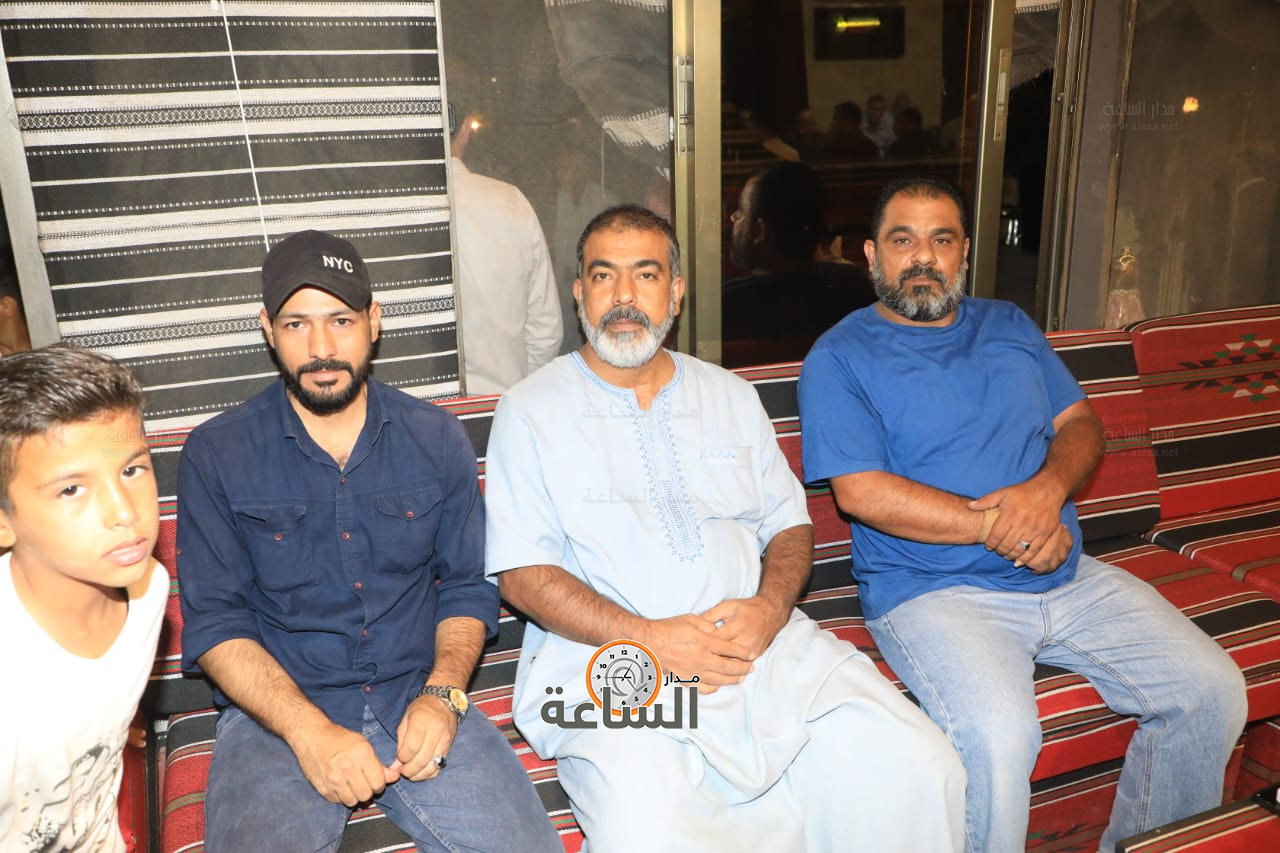 Madar Al-Saa Images 0.5490330332614205