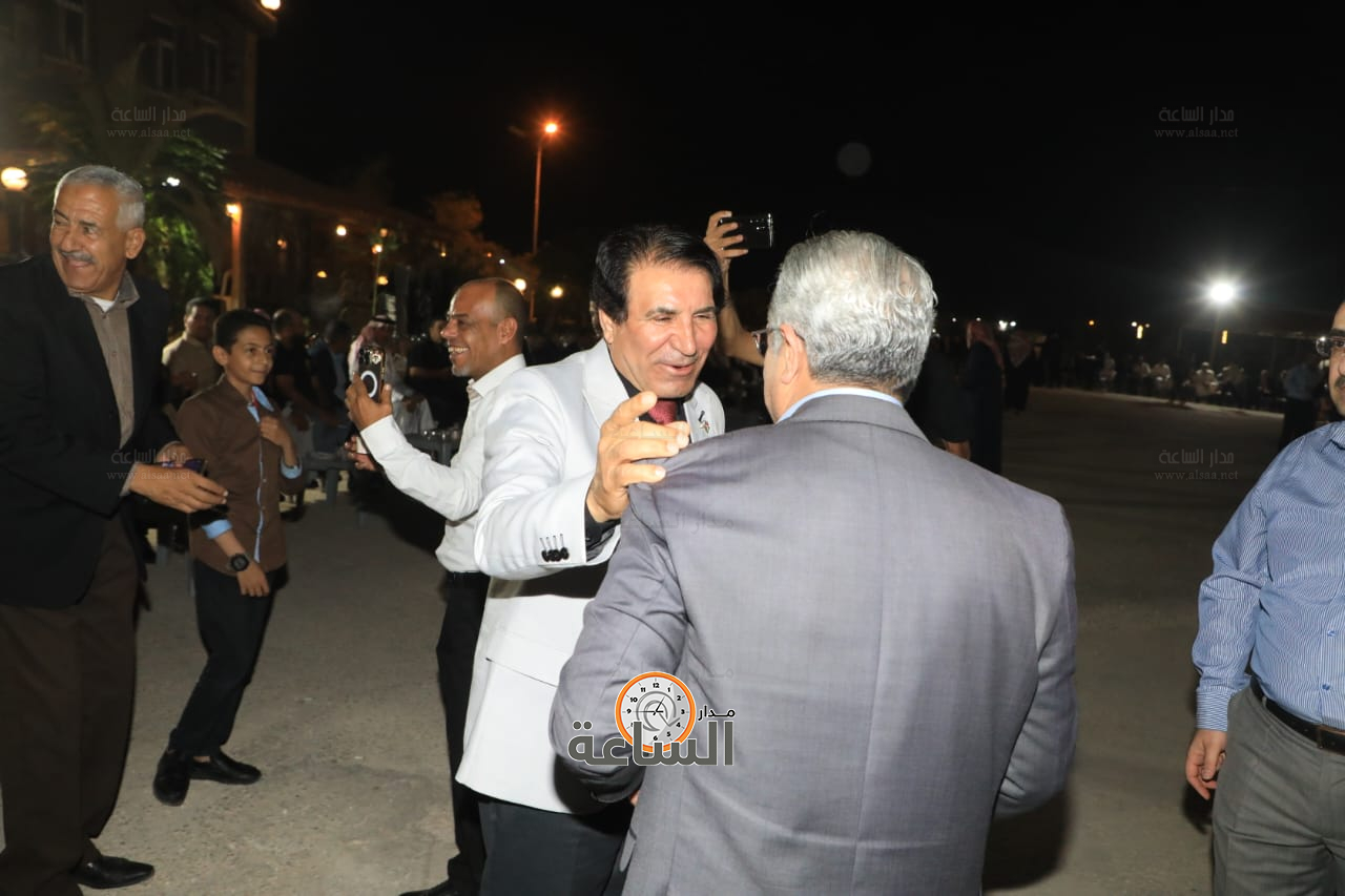 Madar Al-Saa Images 0.5112103939405879