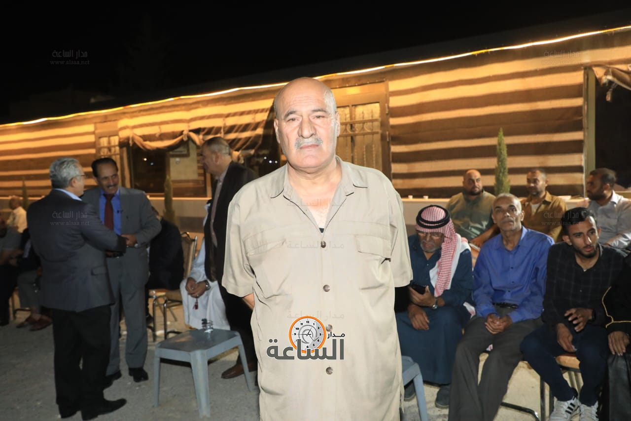 Madar Al-Saa Images 0.8658589048401527