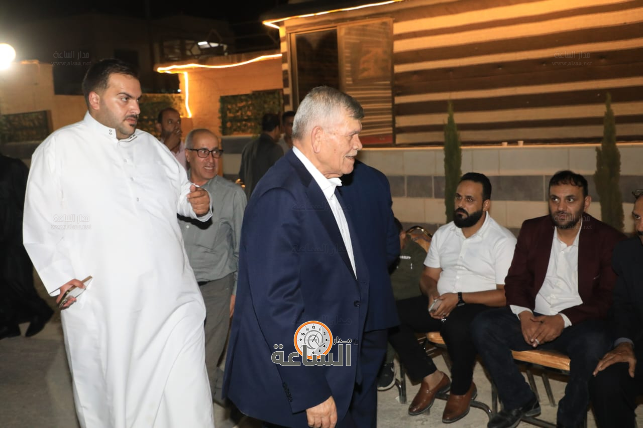 Madar Al-Saa Images 0.46197416347751685