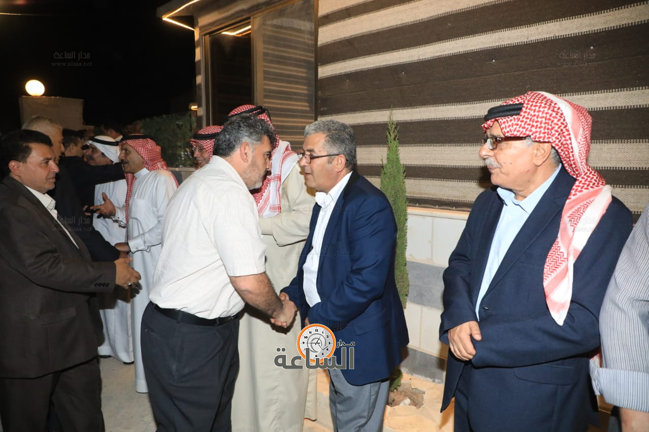 Madar Al-Saa Images 0.8582452124143465