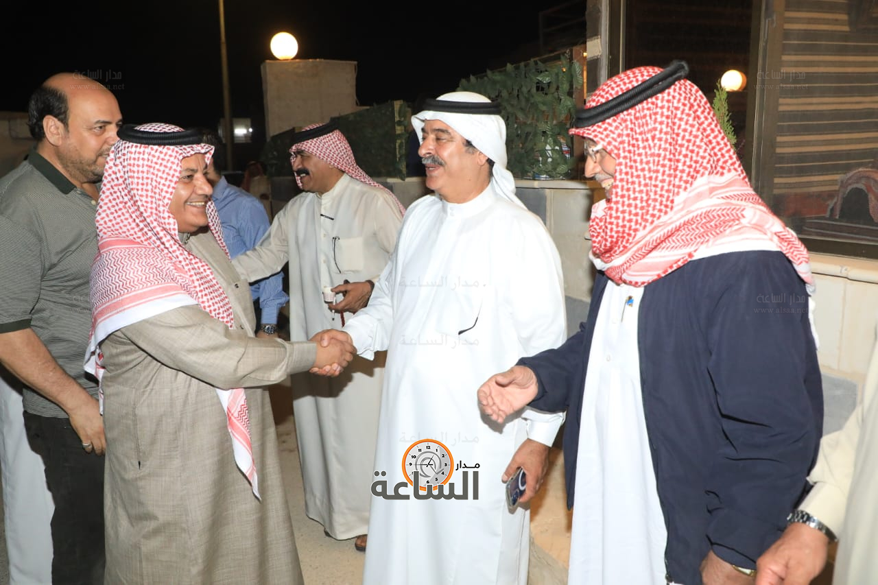 Madar Al-Saa Images 0.9807768640014707