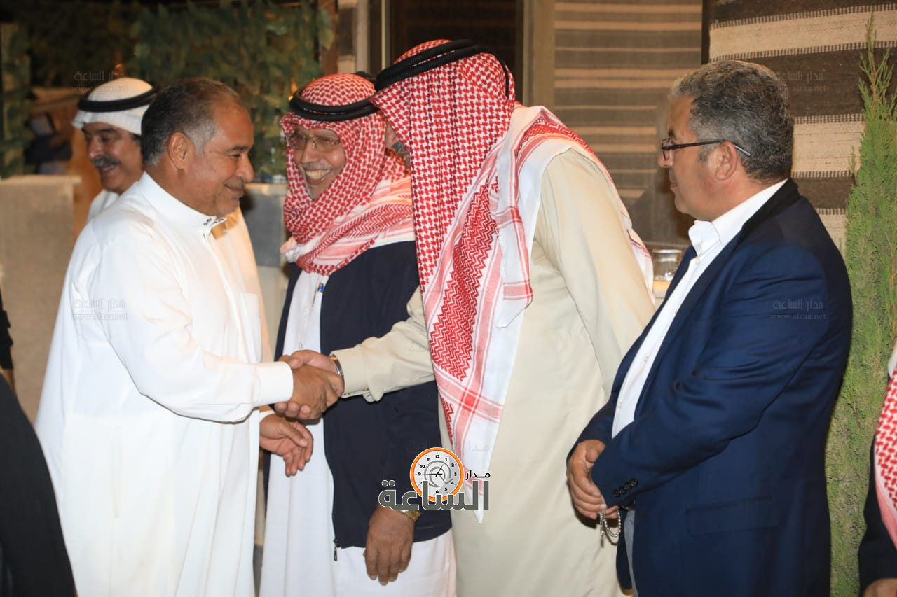 Madar Al-Saa Images 0.9108027751398462