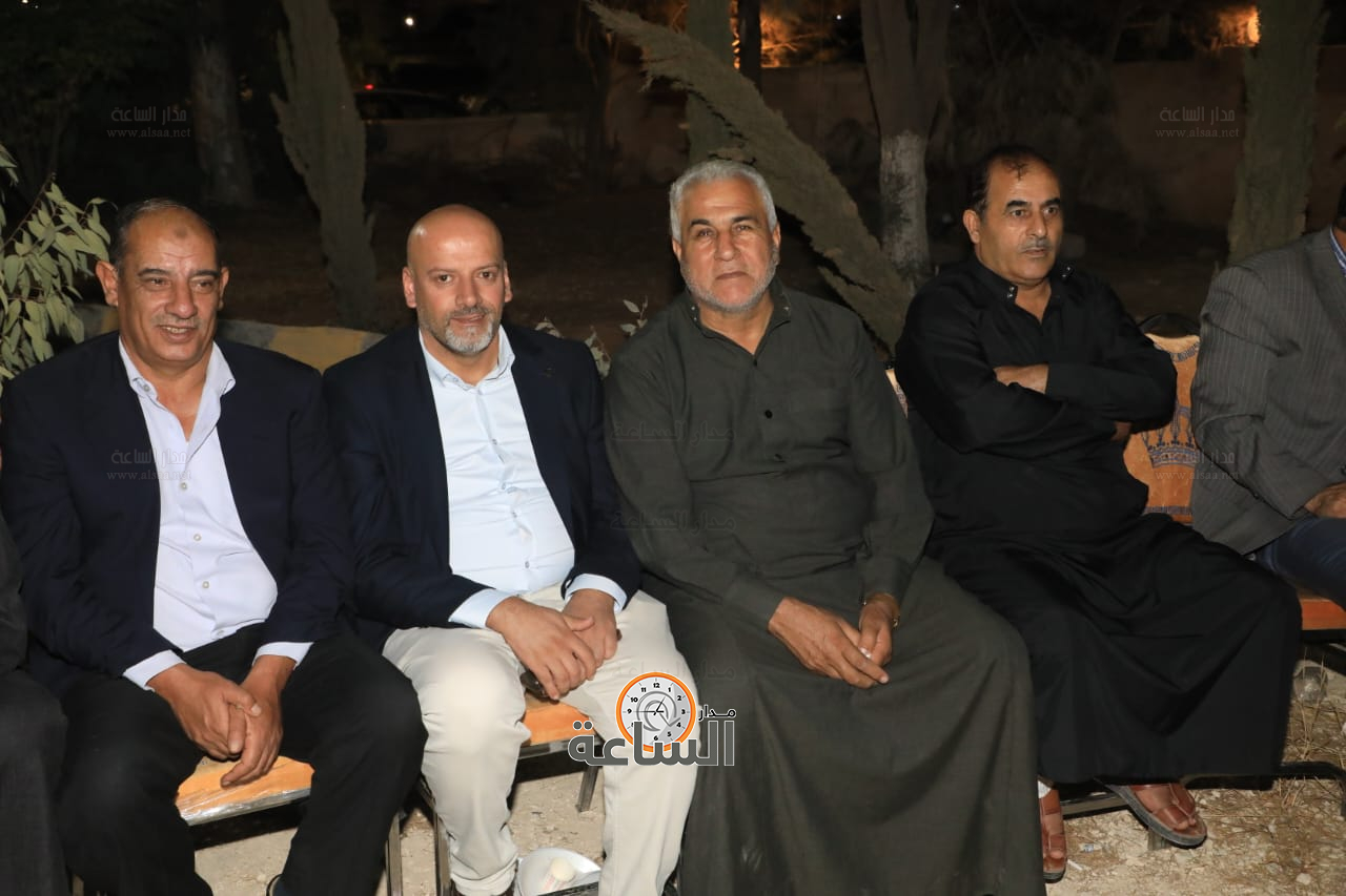 Madar Al-Saa Images 0.9812998794878118