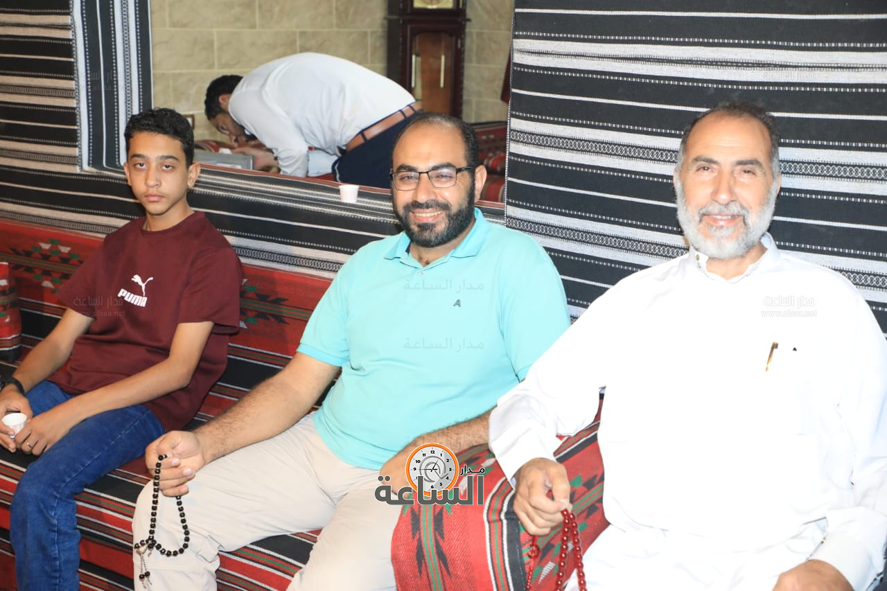 Madar Al-Saa Images 0.7244357579838981