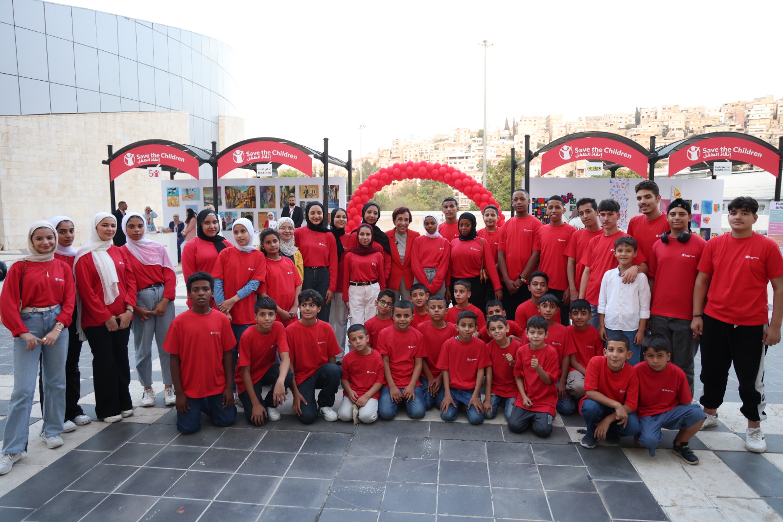 Madar Al-Saa Images 0.2582989301285592