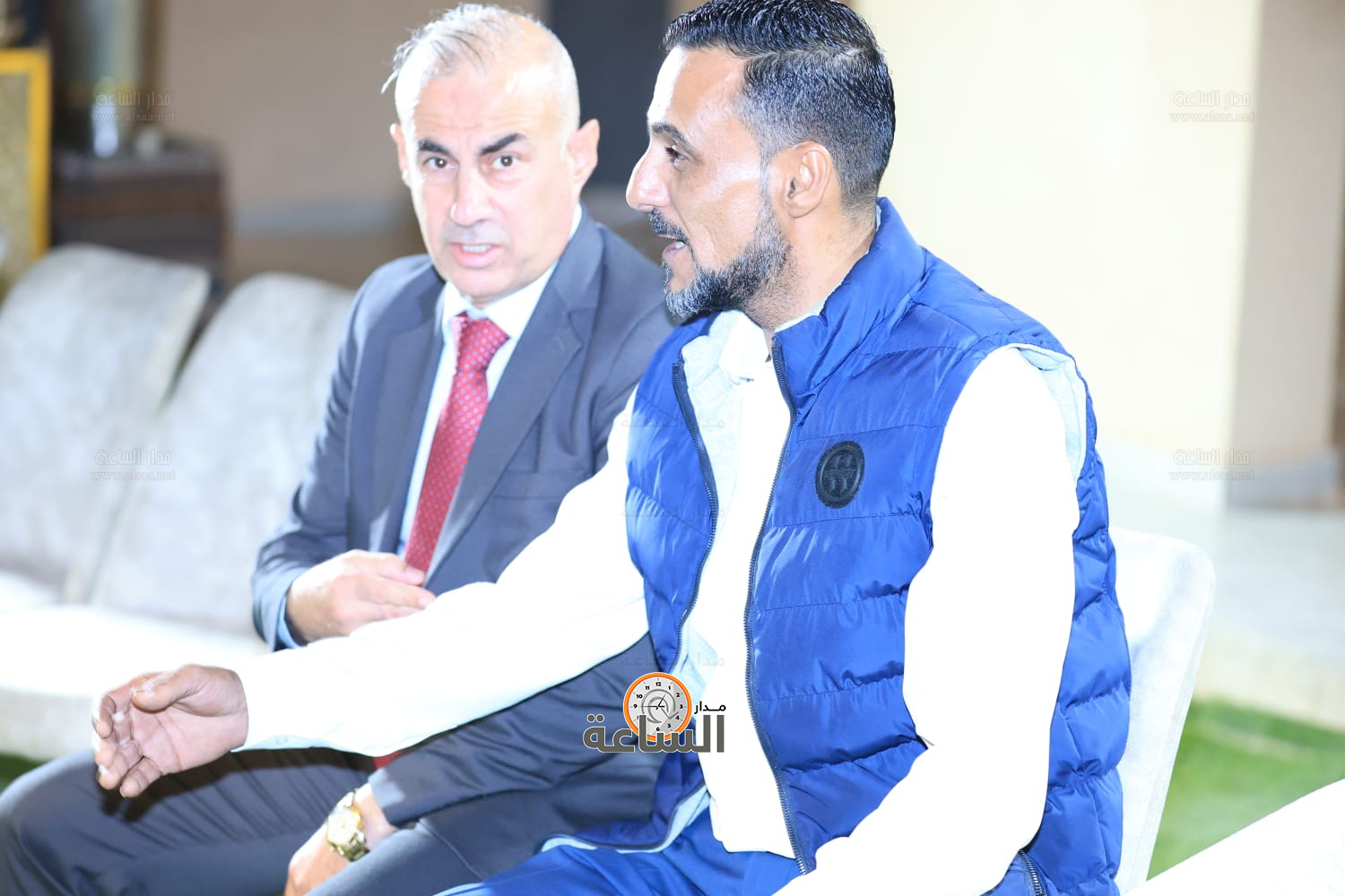 Madar Al-Saa Images 0.8504101636864421