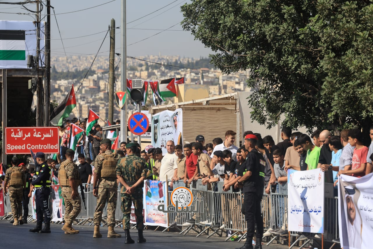 Madar Al-Saa Images 0.37442536981838315