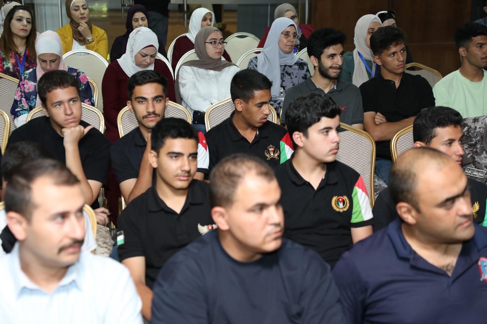 Madar Al-Saa Images 0.445698463838899