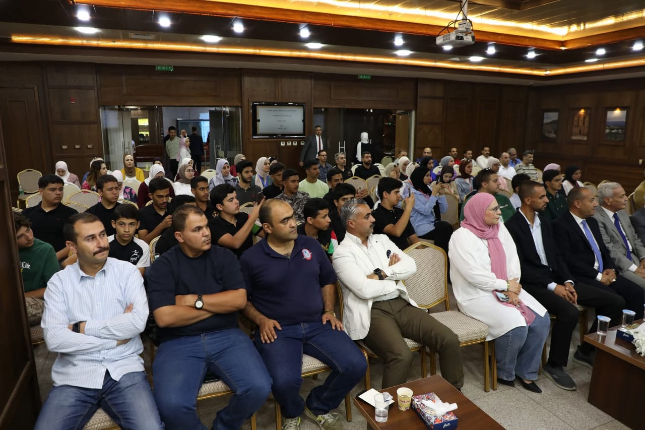 Madar Al-Saa Images 0.591918681937498