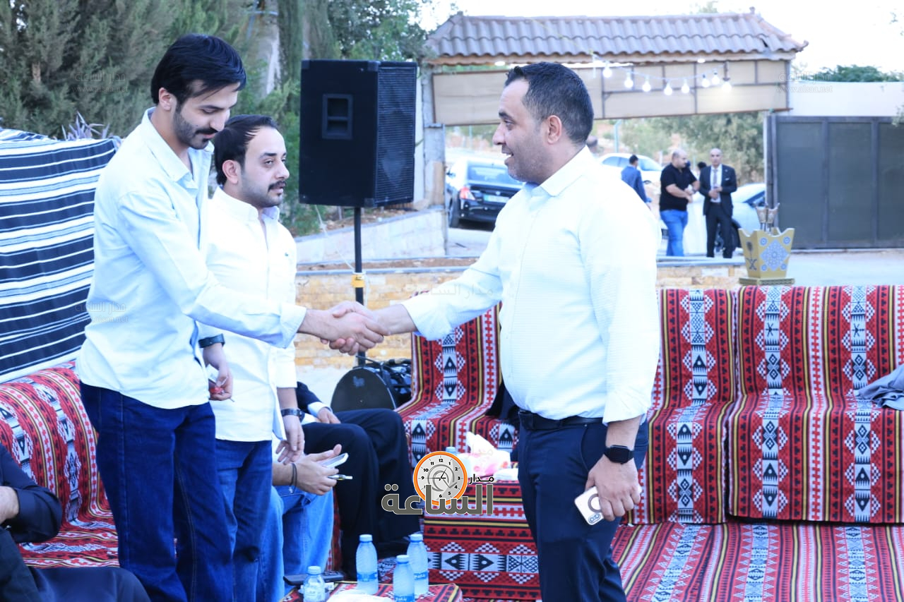 Madar Al-Saa Images 0.6176612653005442