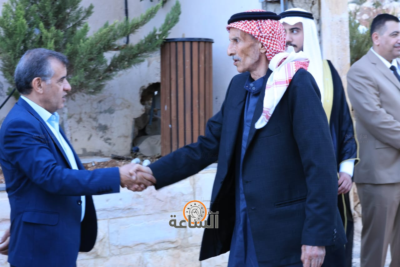 Madar Al-Saa Images 0.4624312807704847