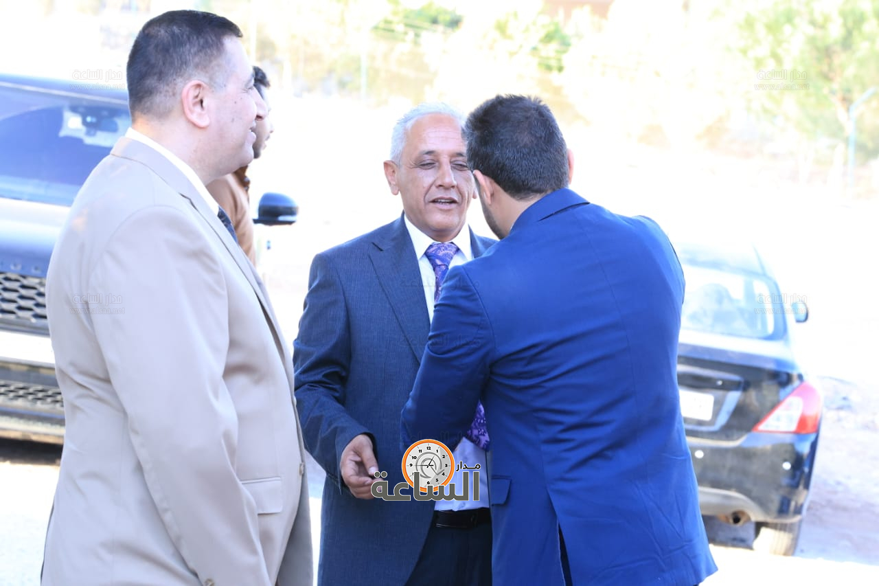 Madar Al-Saa Images 0.090173861804411