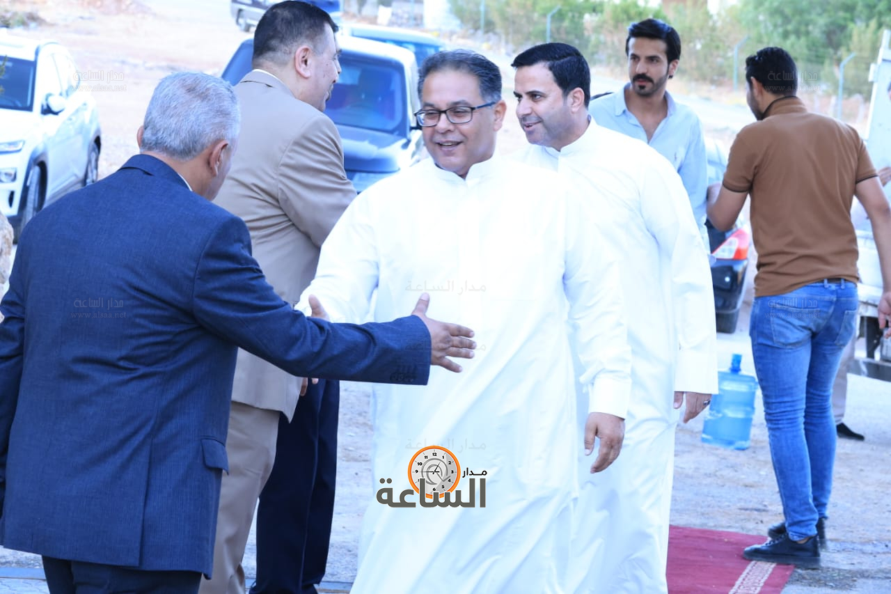 Madar Al-Saa Images 0.00943852570153847