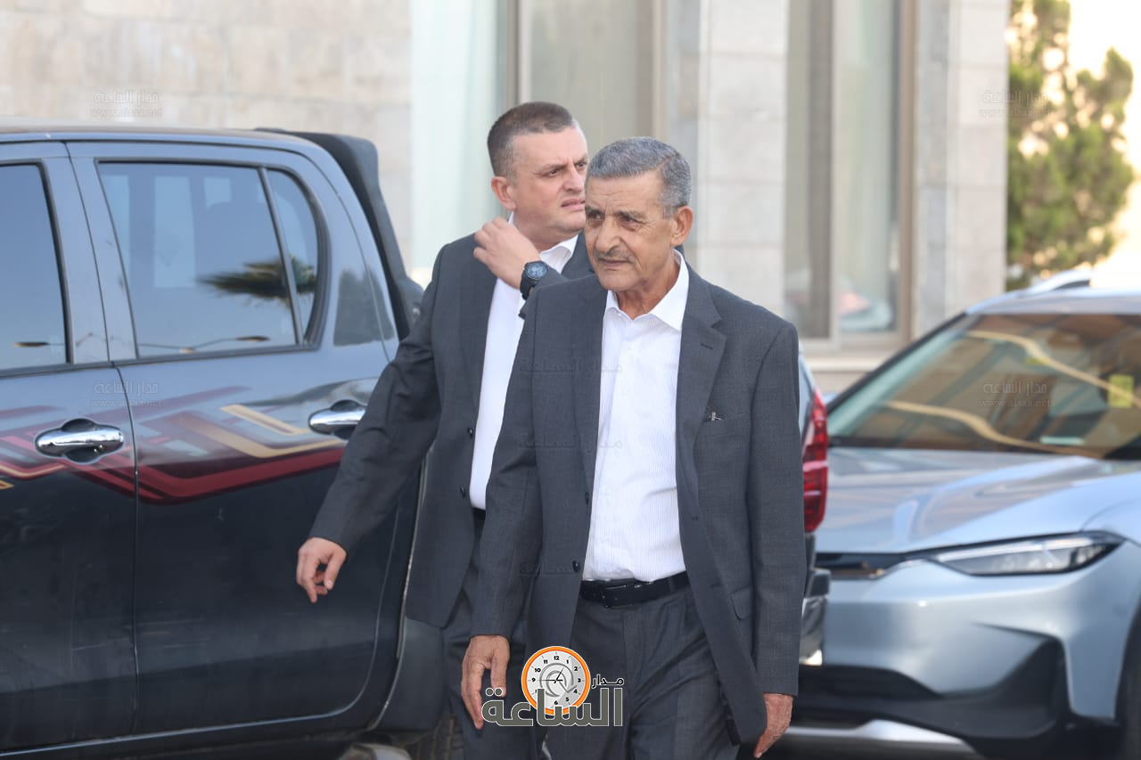 Madar Al-Saa Images 0.6270192433360099