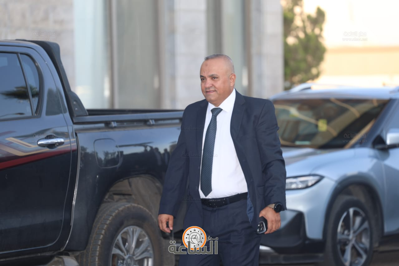 Madar Al-Saa Images 0.9734770017564625