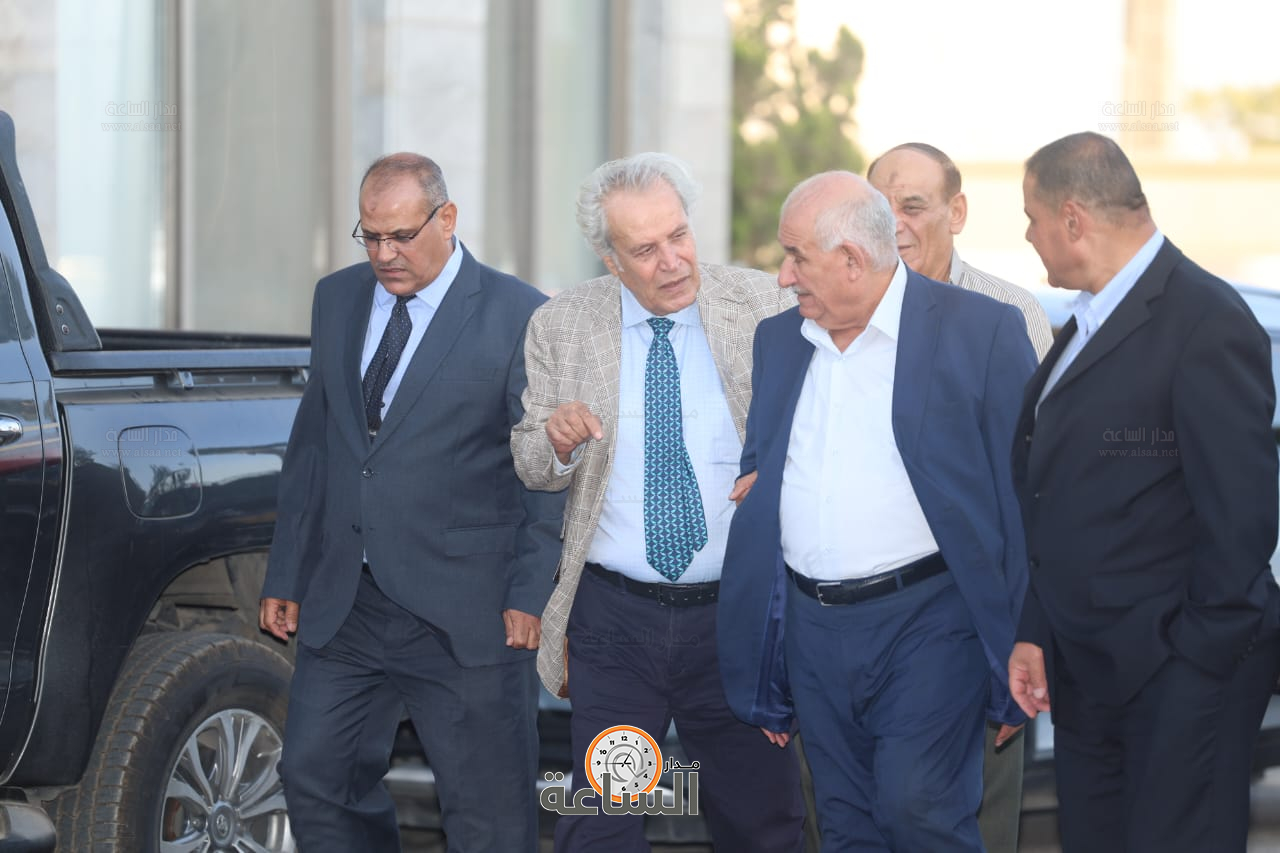 Madar Al-Saa Images 0.7614856303143606