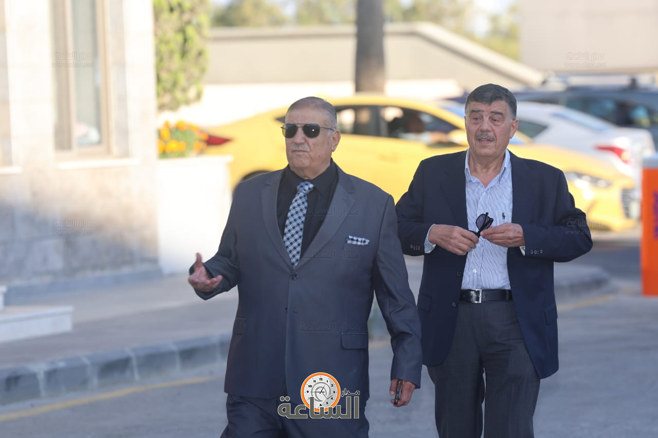 Madar Al-Saa Images 0.9281691373055274