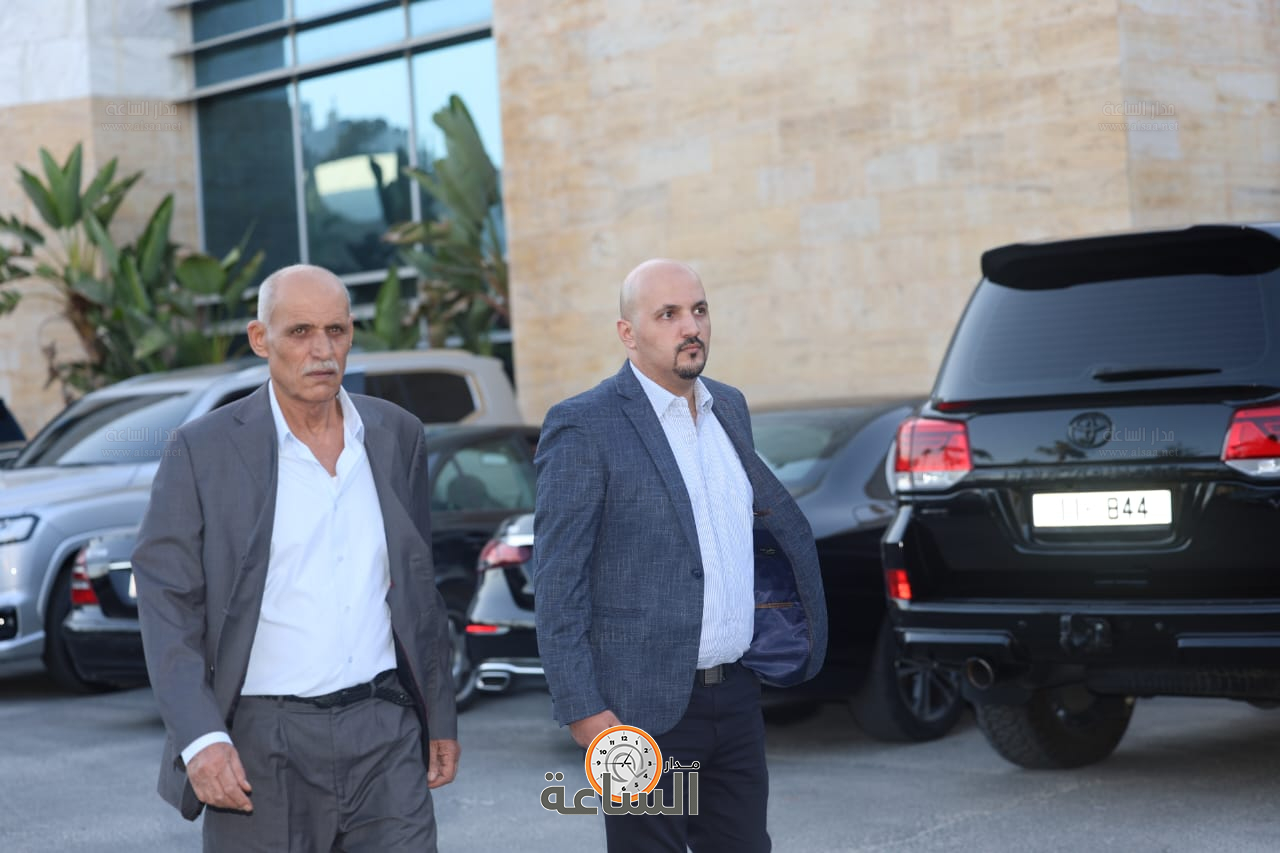 Madar Al-Saa Images 0.33511062540123737