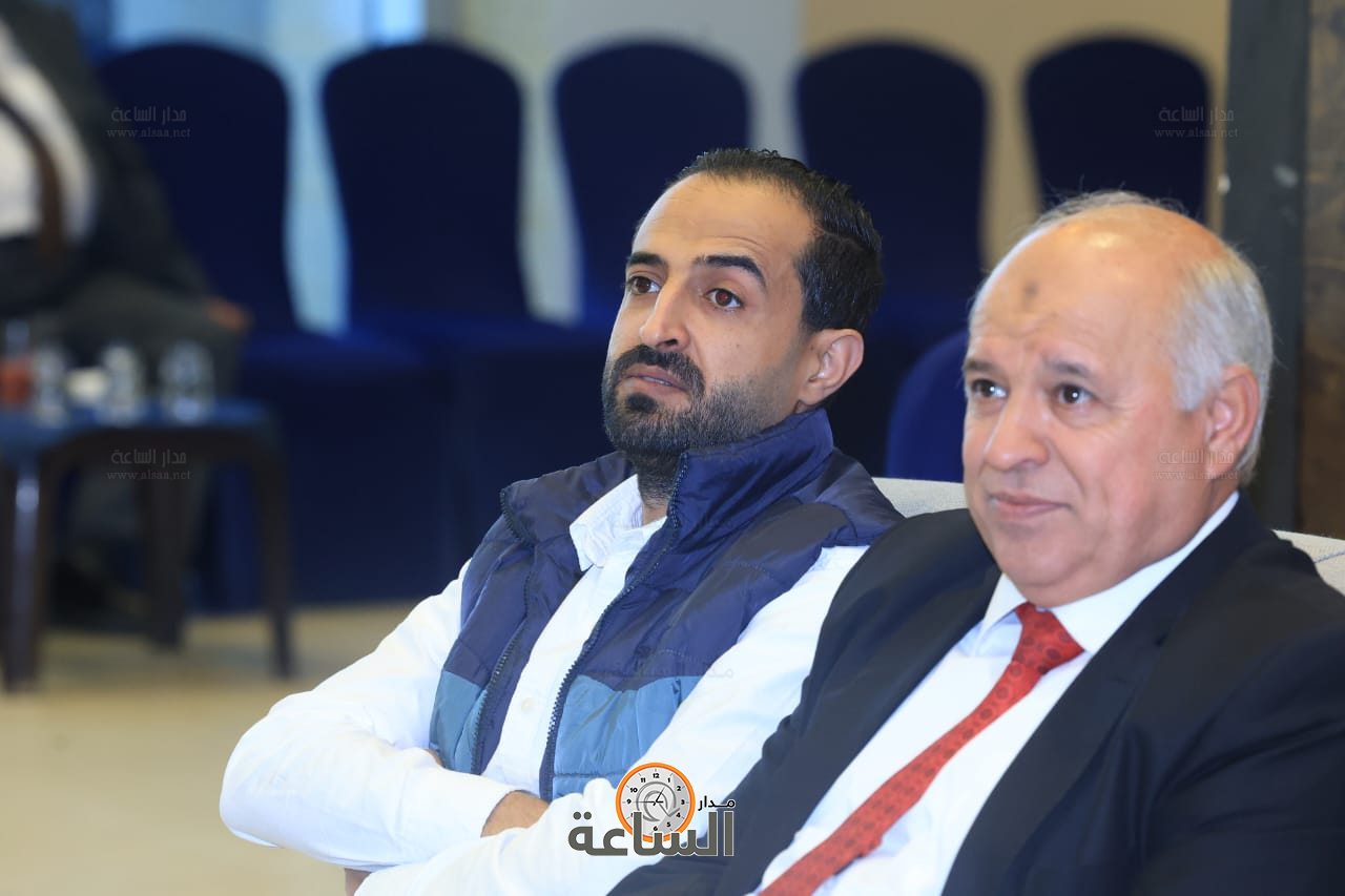 Madar Al-Saa Images 0.2275250990999489