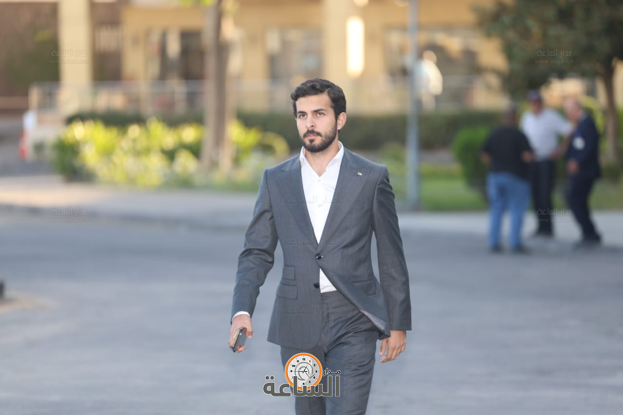 Madar Al-Saa Images 0.08354606286054977