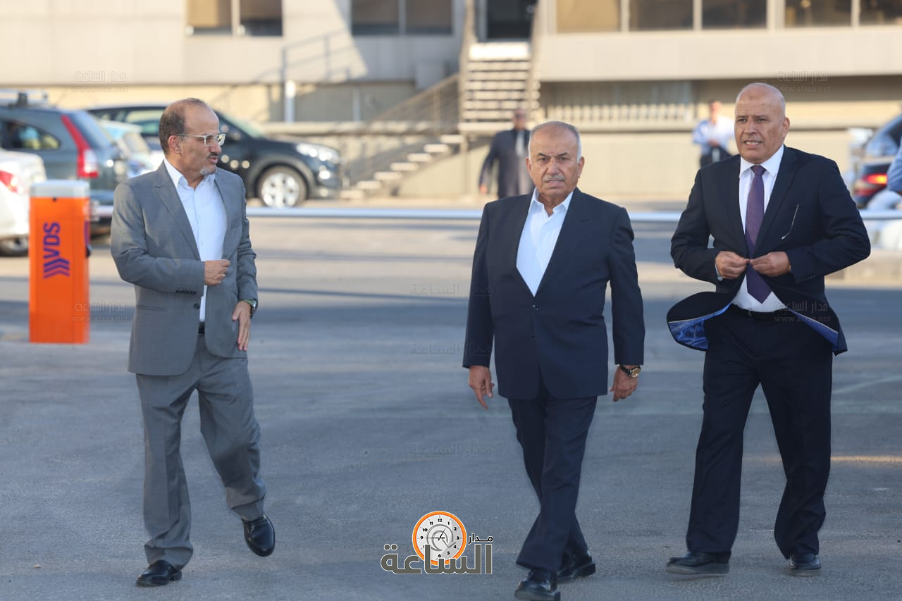 Madar Al-Saa Images 0.3877875441465555