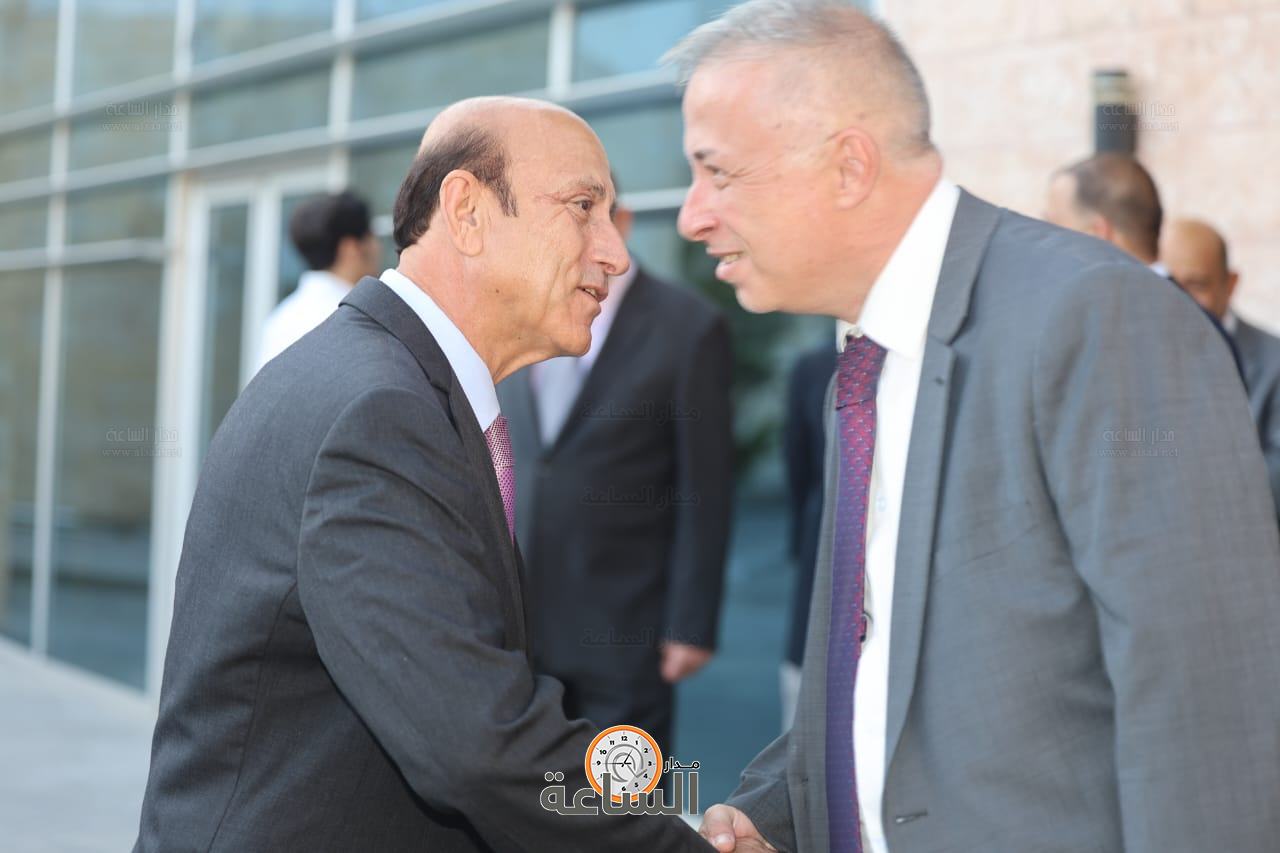 Madar Al-Saa Images 0.2106871034941986