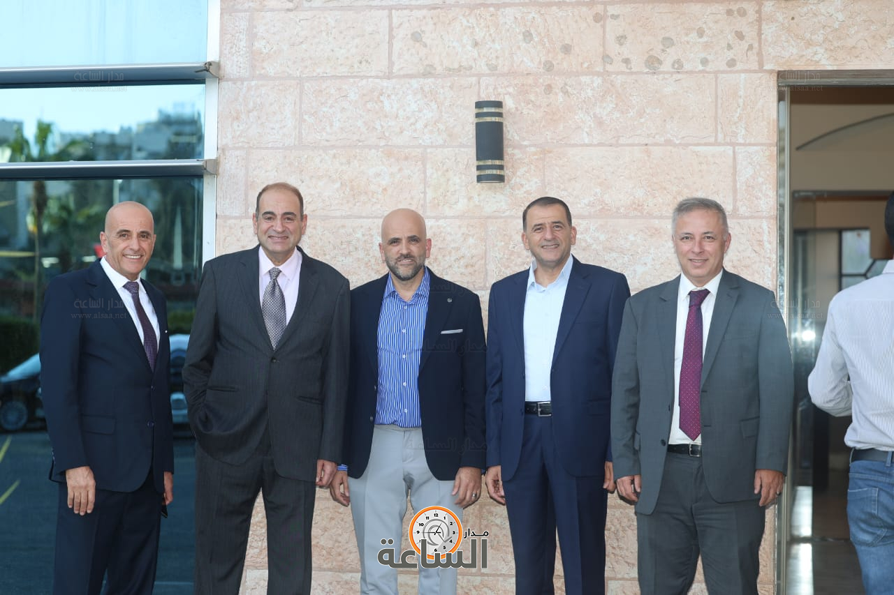 Madar Al-Saa Images 0.378617129436185