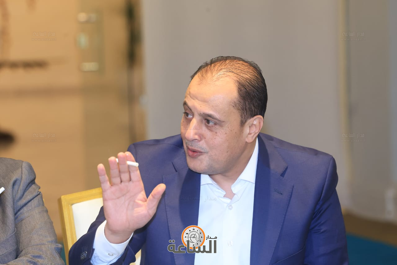 Madar Al-Saa Images 0.8184862370127718