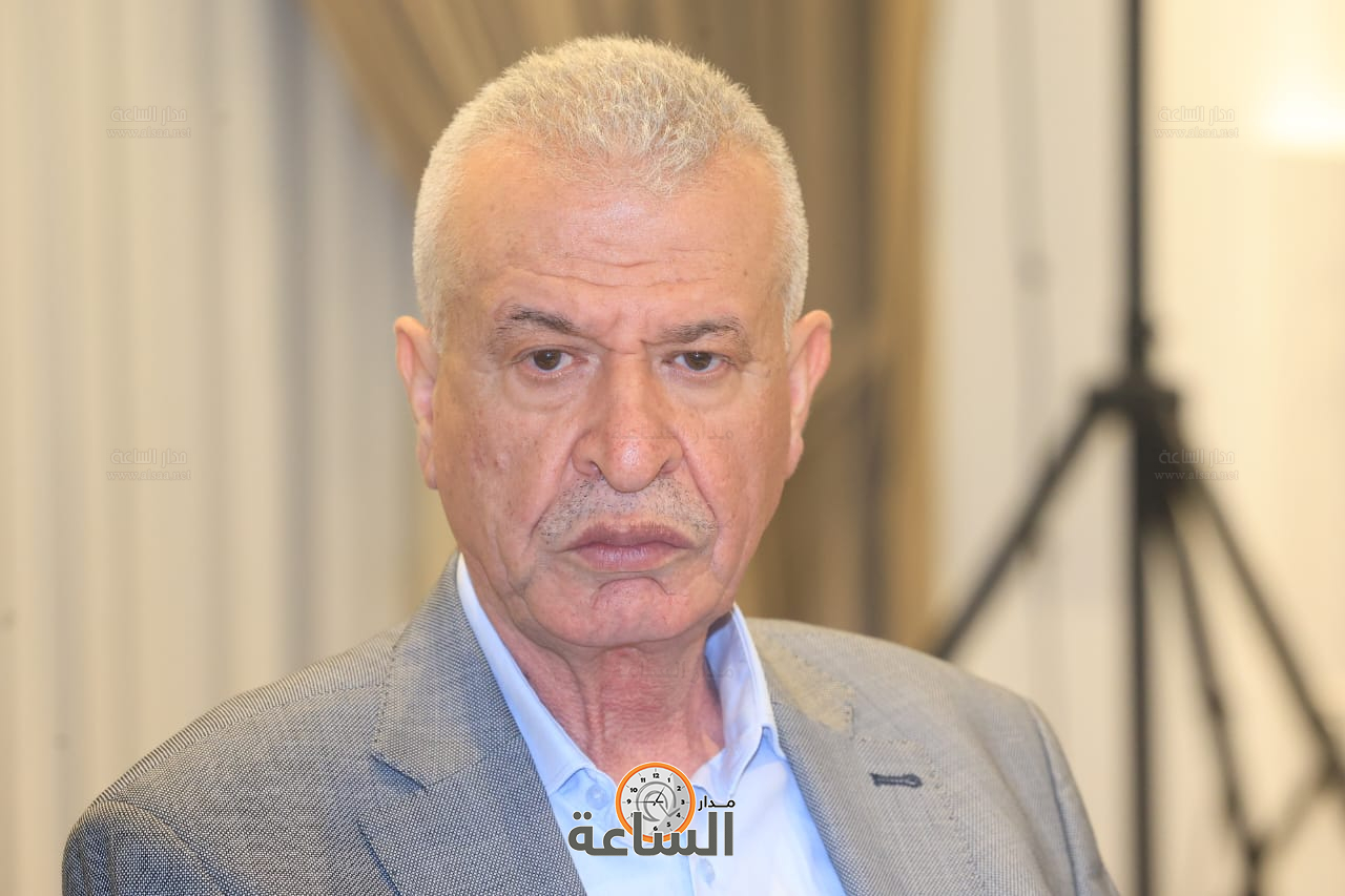 Madar Al-Saa Images 0.12422334241795152