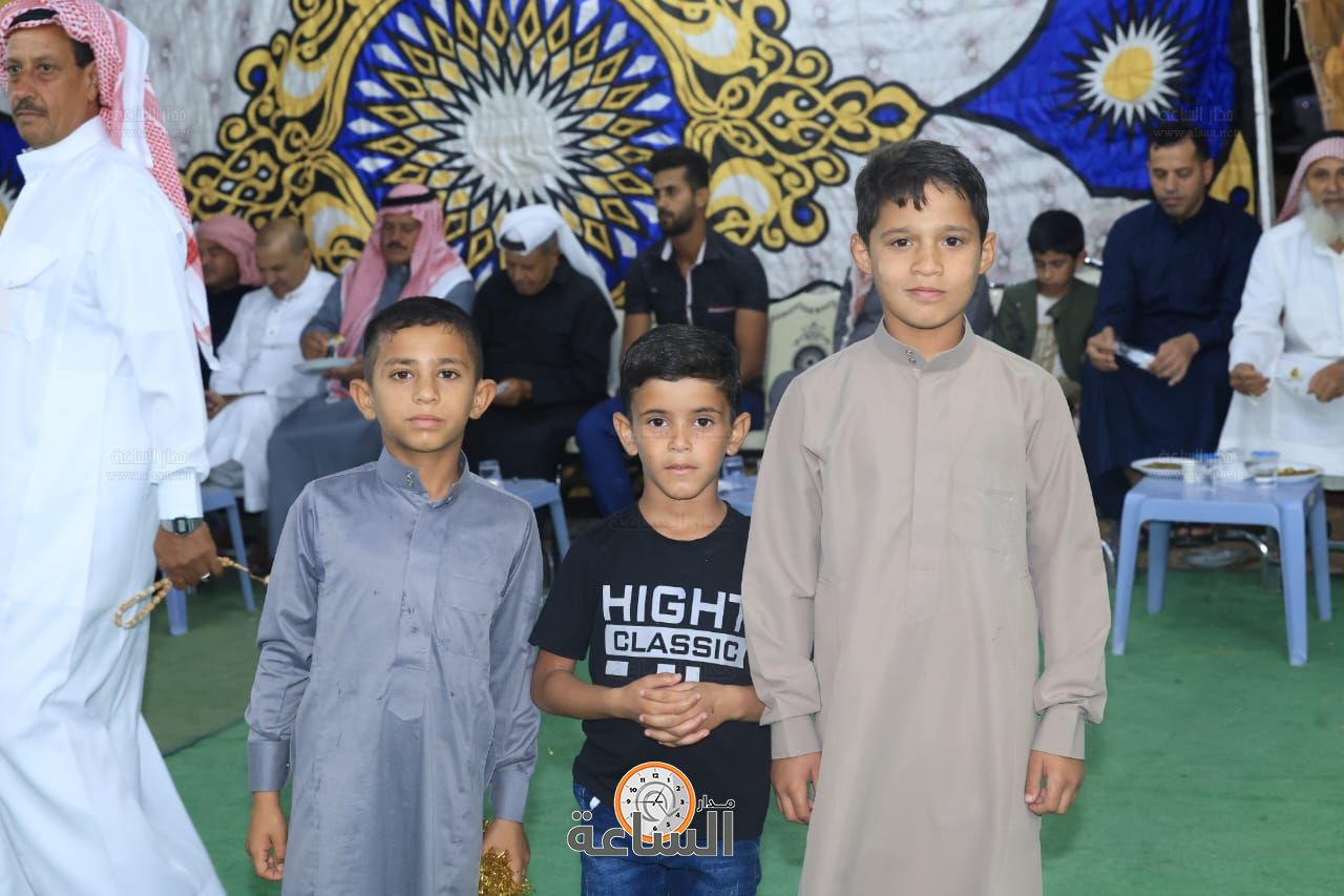 Madar Al-Saa Images 0.2714646106269136