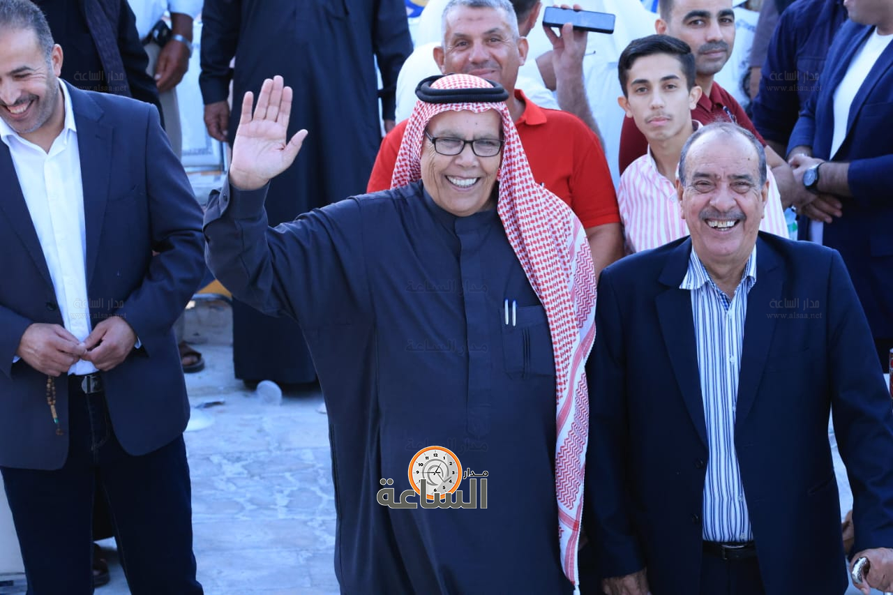 Madar Al-Saa Images 0.8117420179255487