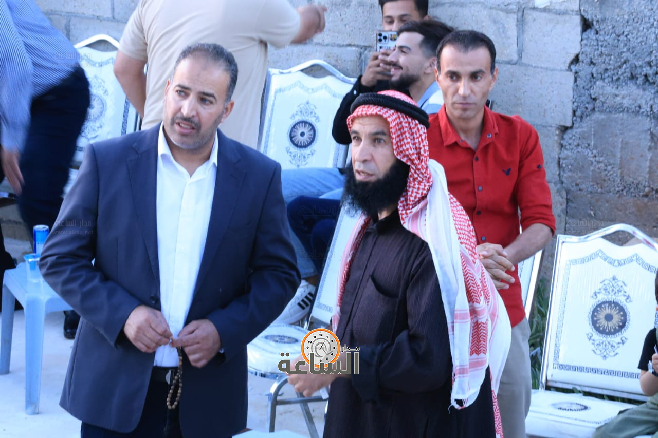 Madar Al-Saa Images 0.7966953388375317