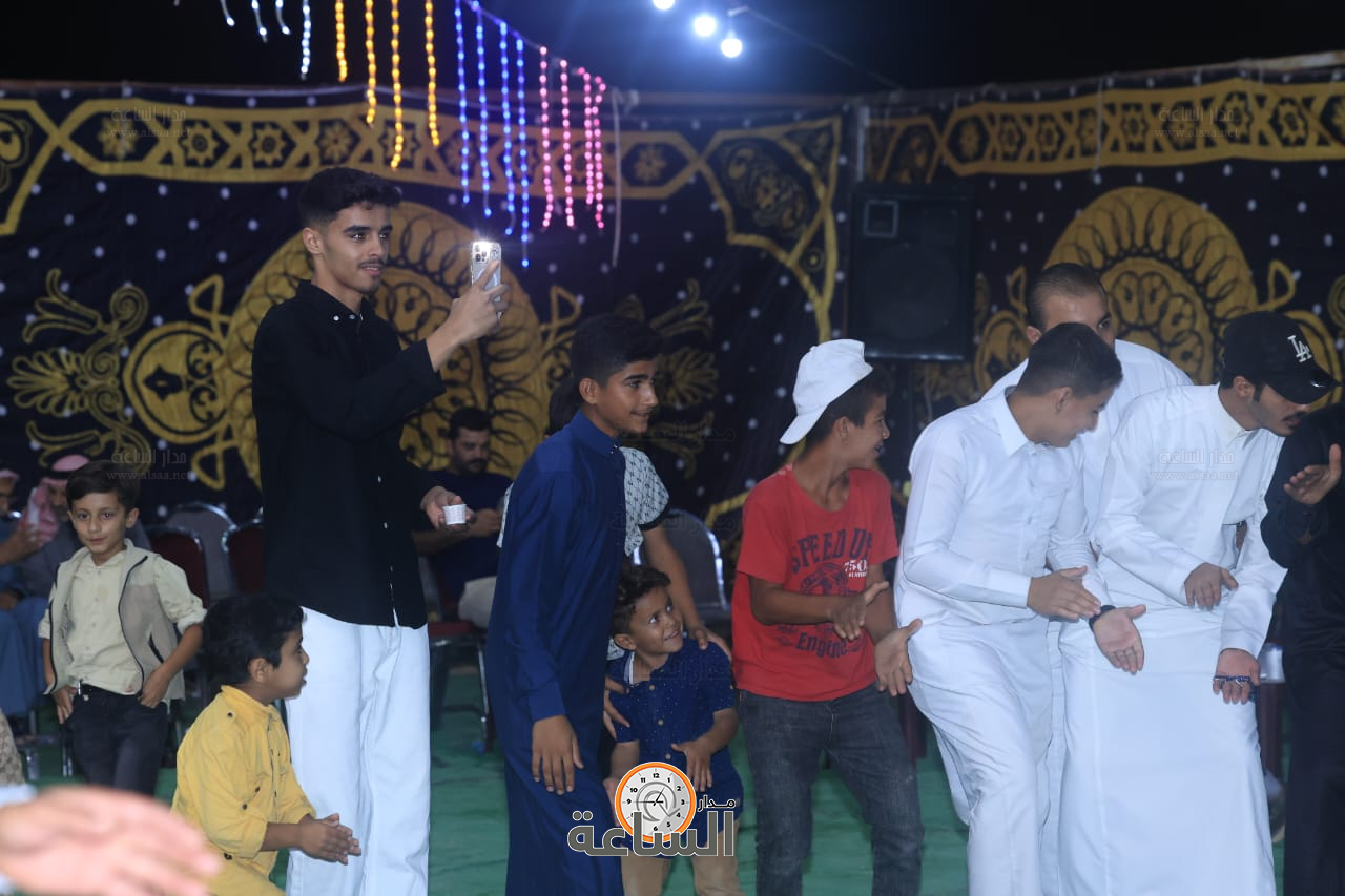 Madar Al-Saa Images 0.28571819648134633