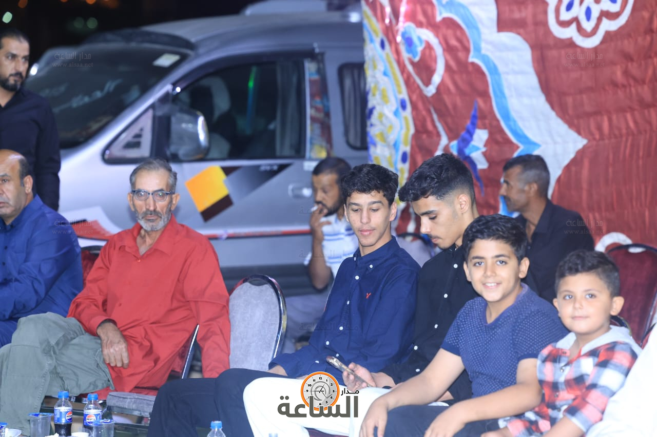 Madar Al-Saa Images 0.9054520121378985