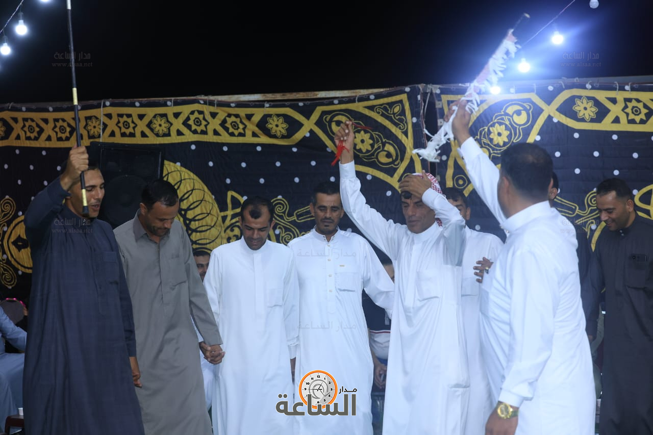 Madar Al-Saa Images 0.45705123991374164