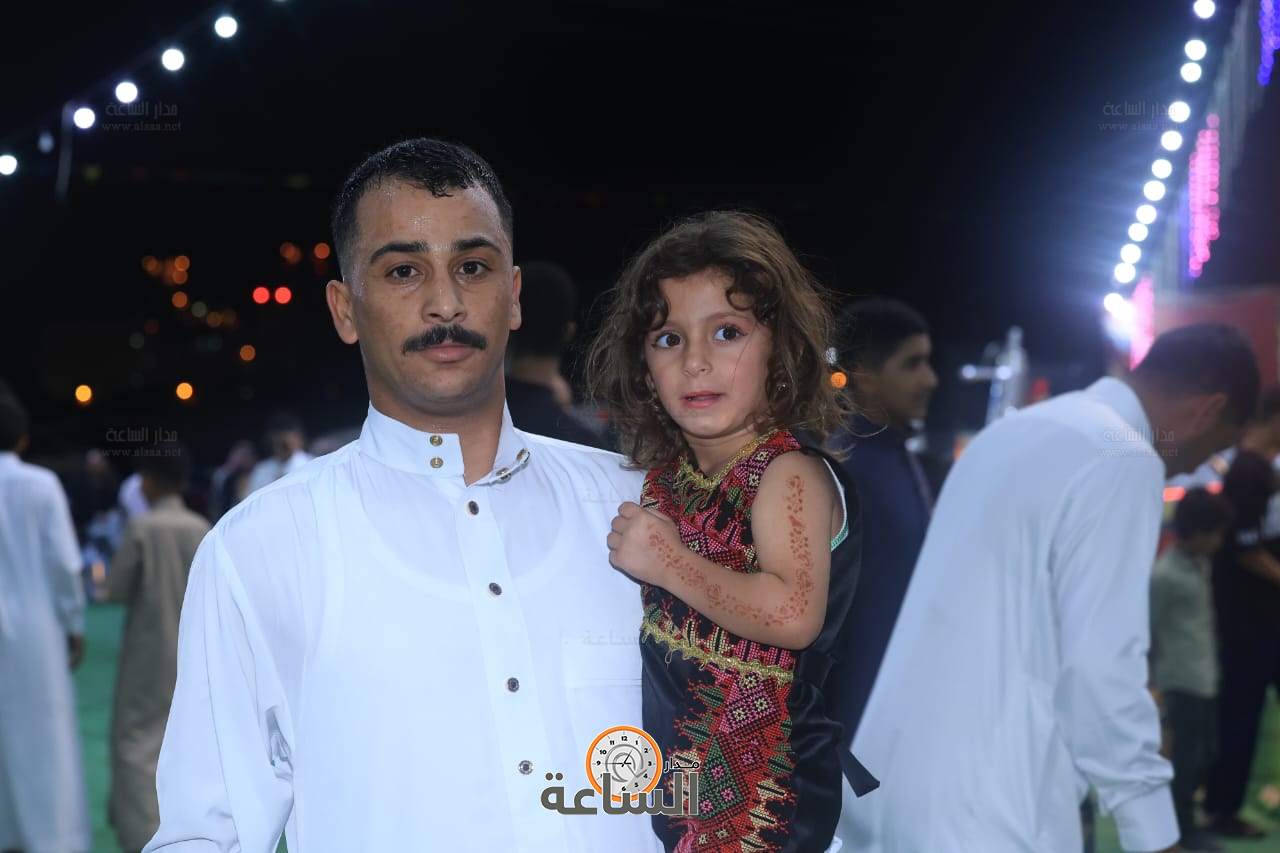 Madar Al-Saa Images 0.43906536569686816