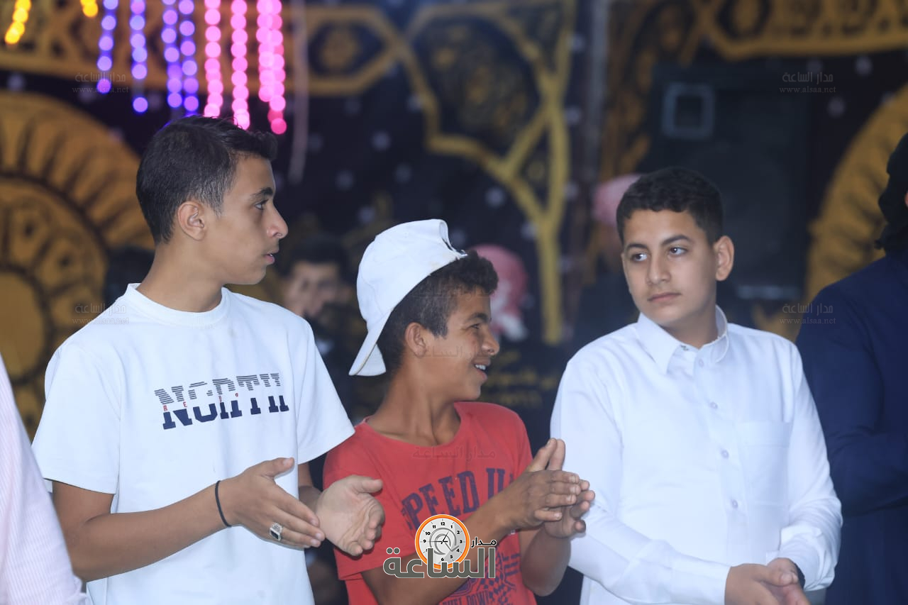 Madar Al-Saa Images 0.16384559314836822