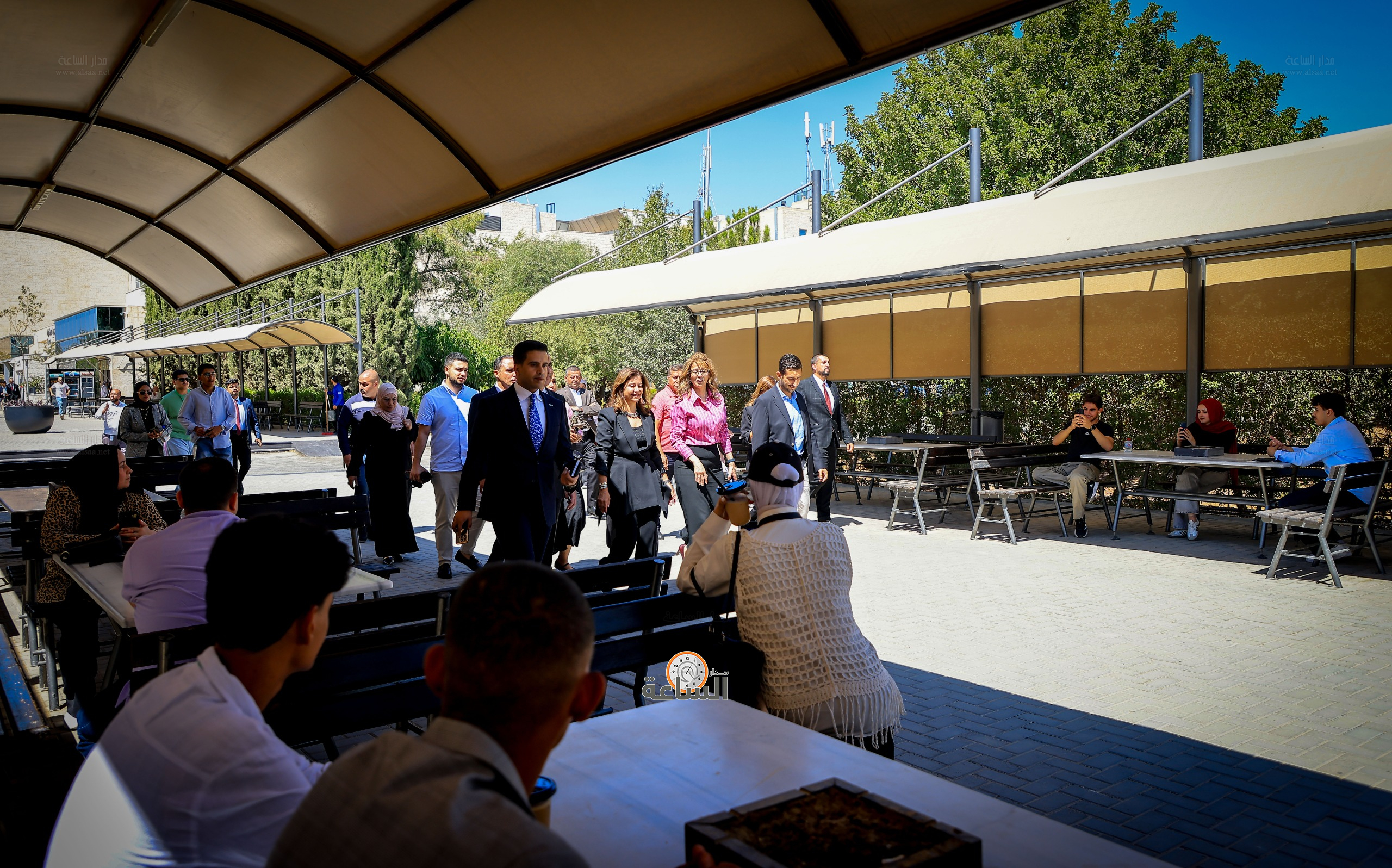 Madar Al-Saa Images 0.4265610824889646