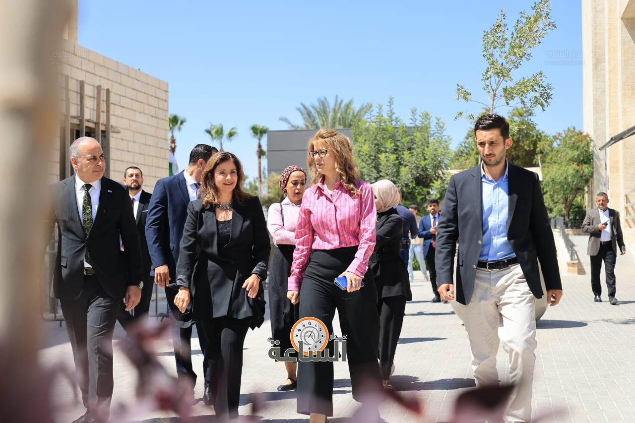 Madar Al-Saa Images 0.09846375143613917