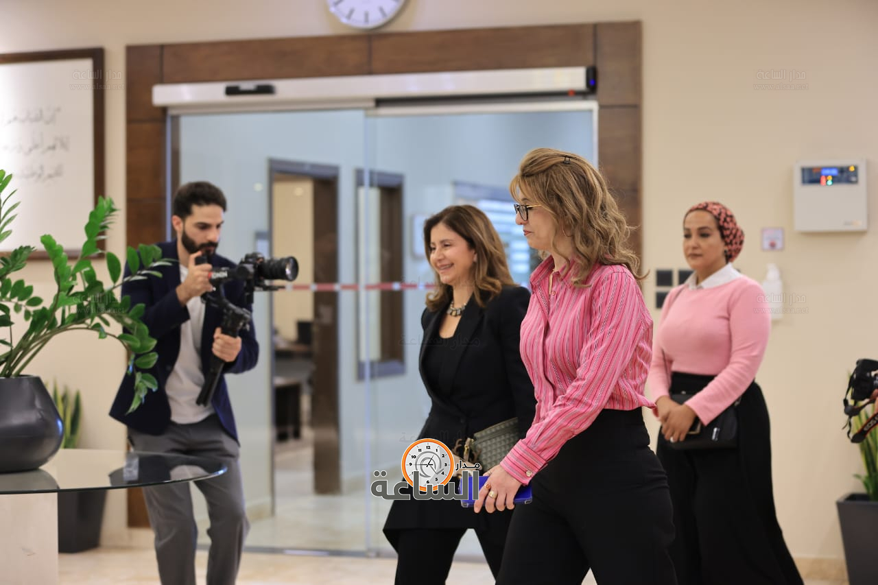 Madar Al-Saa Images 0.5566870871081