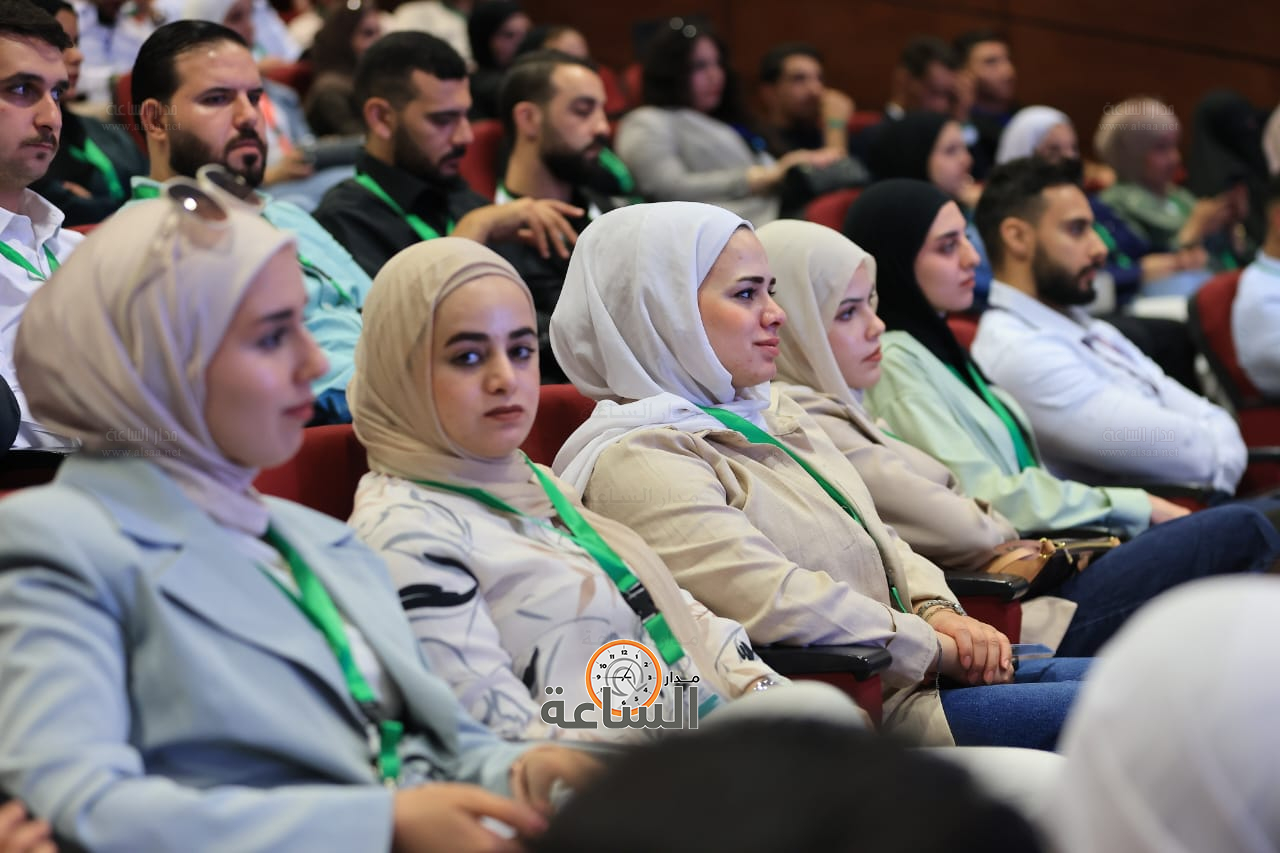 Madar Al-Saa Images 0.8722777734625488