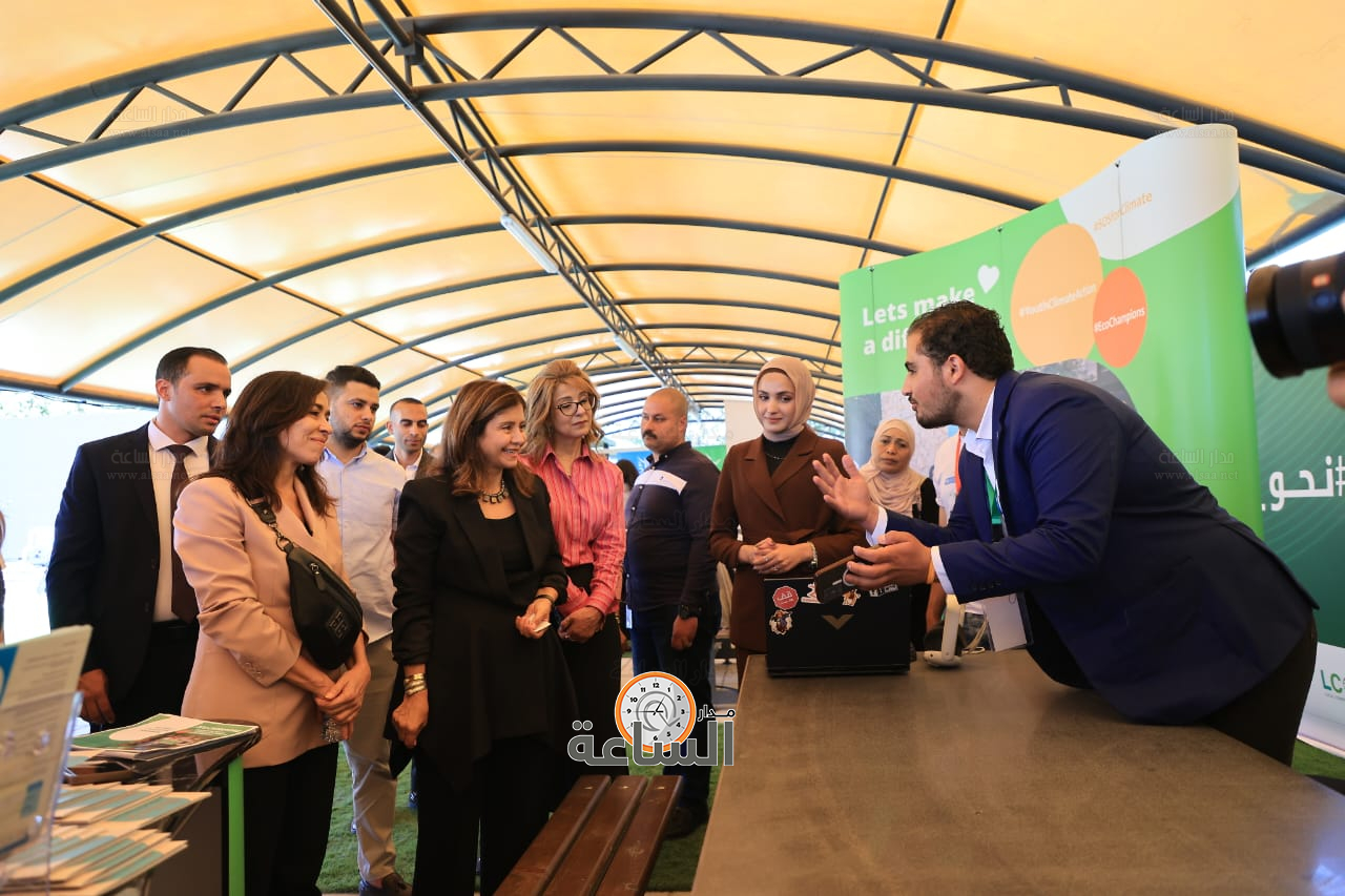 Madar Al-Saa Images 0.2685493143223068