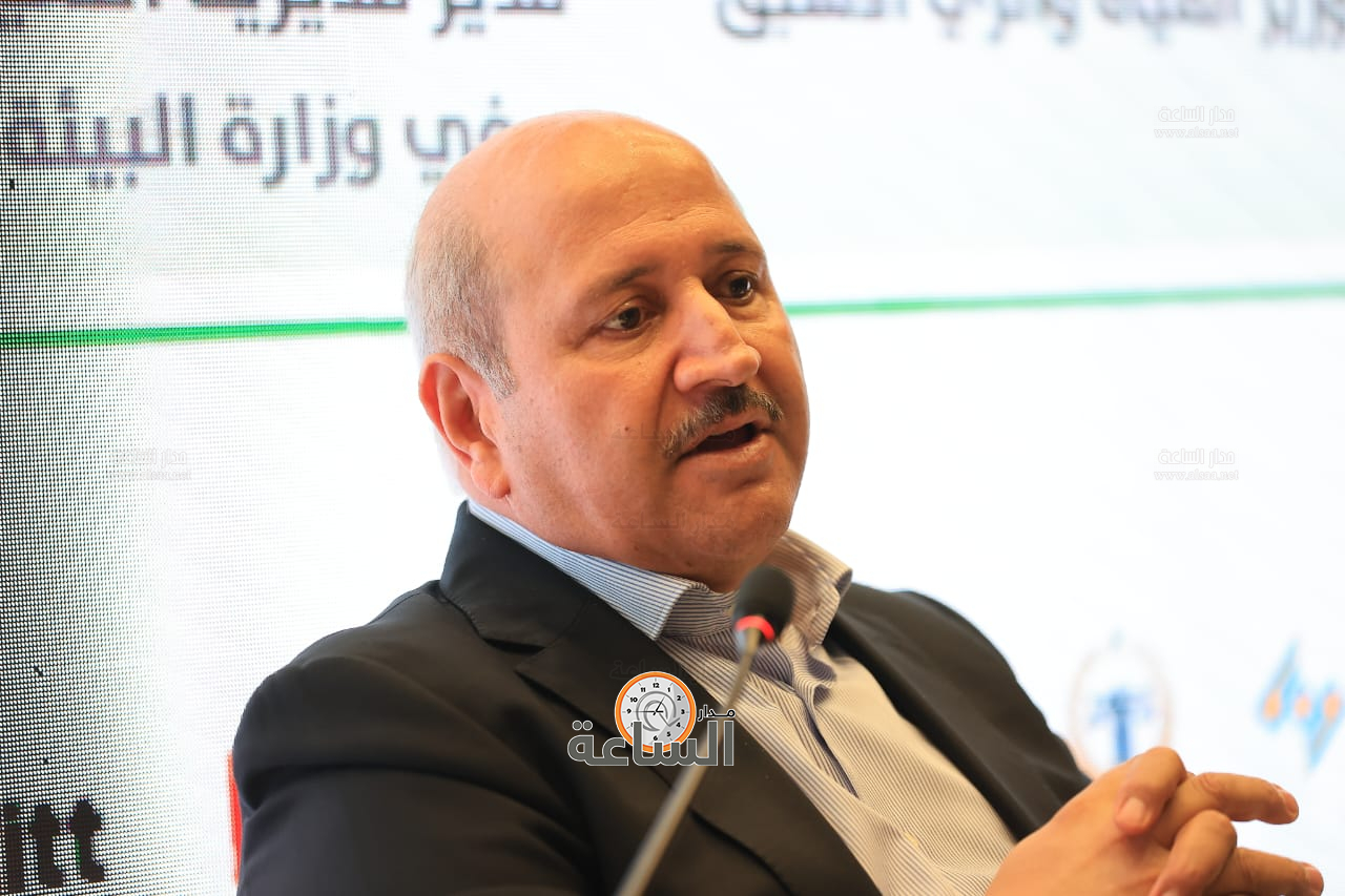 Madar Al-Saa Images 0.11394612366660817