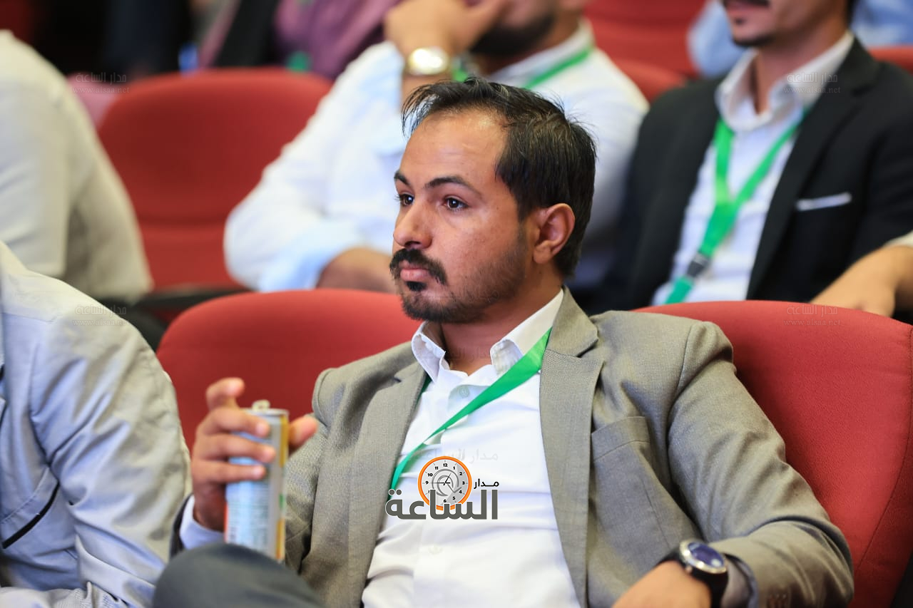 Madar Al-Saa Images 0.8274643430629938