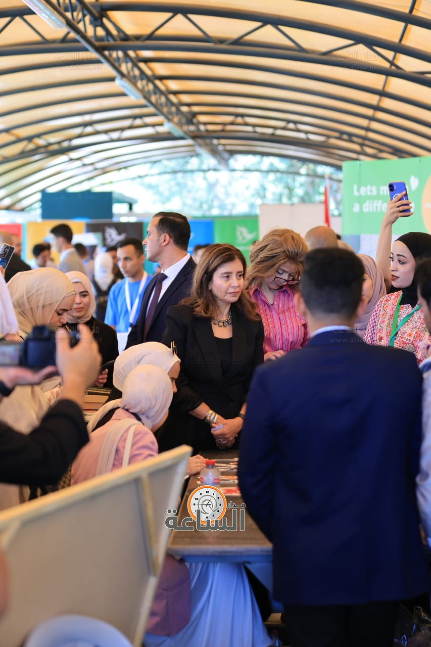 Madar Al-Saa Images 0.8383942460594157