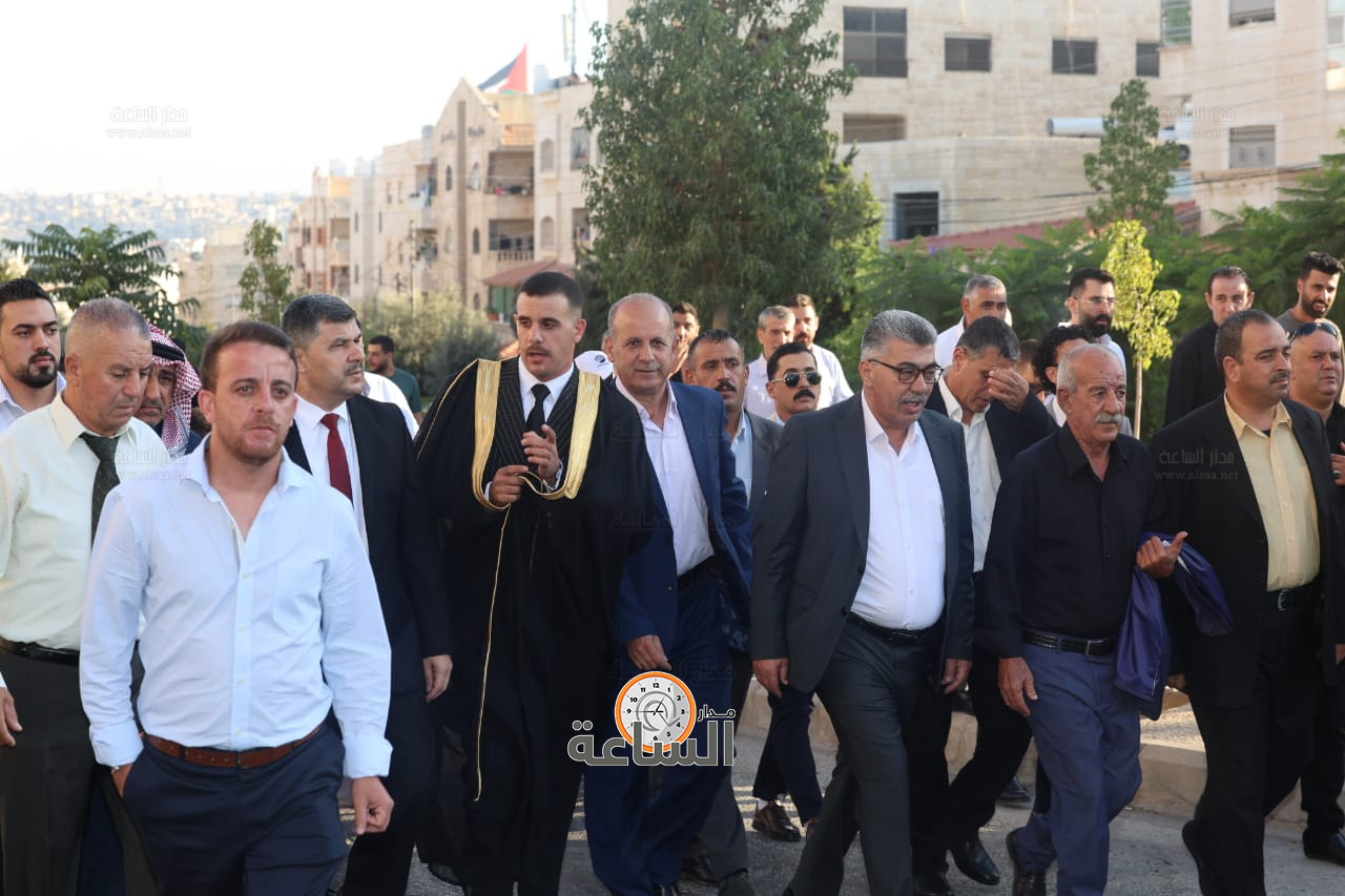 Madar Al-Saa Images 0.043569809880229515