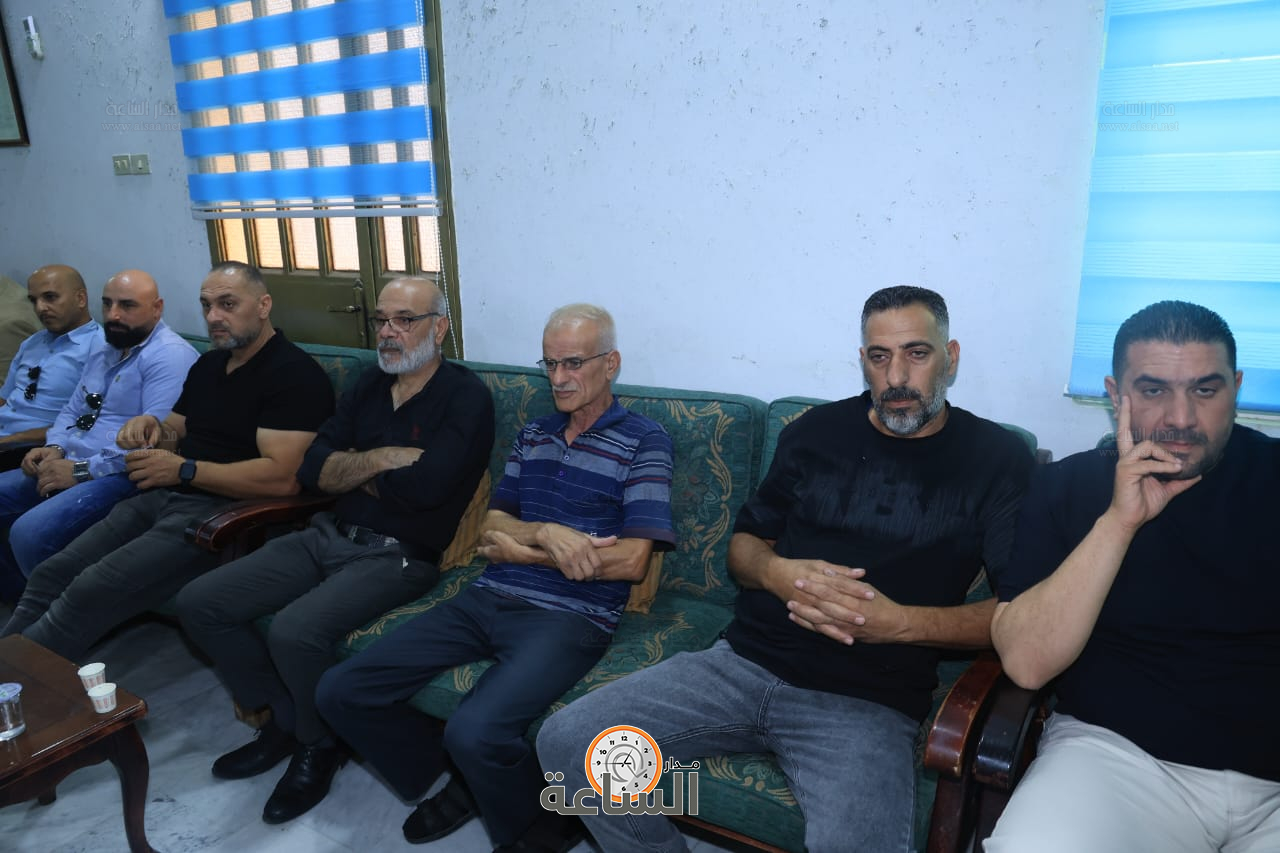 Madar Al-Saa Images 0.1493326623559822